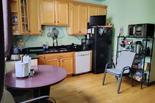 2243 N Kedvale Ave, Chicago, IL 60639 - Photo 8