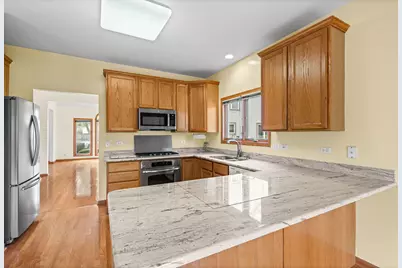3780 Wilke Road, Rolling Meadows, IL 60008 - Photo 10