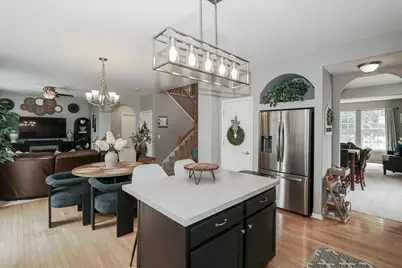 3112 Thunderbird Court W, Aurora, IL 60503 - Photo 12
