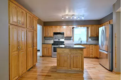 703 Larkfield Circle, Rockford, IL 61107 - Photo 16