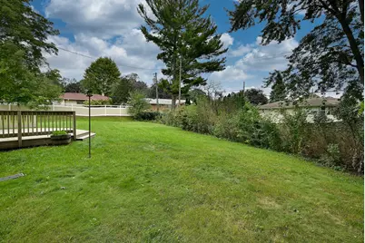703 Larkfield Circle, Rockford, IL 61107 - Photo 48