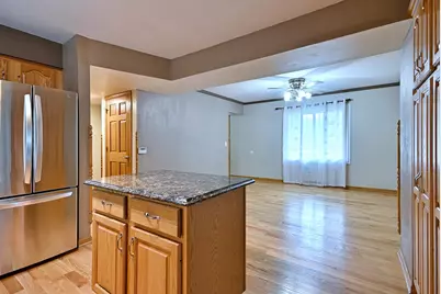 703 Larkfield Circle, Rockford, IL 61107 - Photo 20