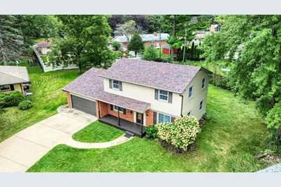703 Larkfield Circle, Rockford, IL 61107 - Photo 6