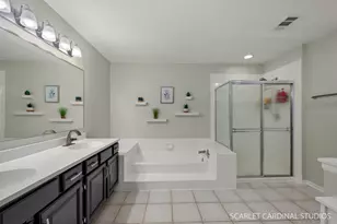 2522 Charleston Dr, Schaumburg, IL 60193 - Photo 10