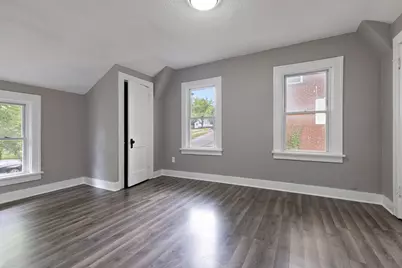 1322 Garrison Avenue, Rockford, IL 61103 - Photo 10