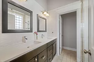 [Address not provided], Chicago, IL 60614 - Photo 12