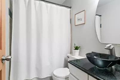 4608 Mumford Drive, Hoffman Estates, IL 60192 - Photo 10
