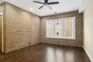1336 W Estes Ave, Chicago, IL 60626 - Photo 4