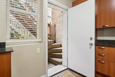1336 W Estes Avenue #2N, Chicago, IL 60626 - Photo 18