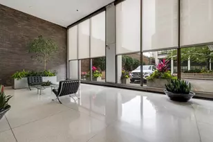 5455 N Sheridan Rd, Chicago, IL 60640 - Photo 2