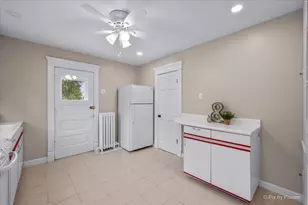 202 N 5th St, Saint Charles, IL 60174 - Photo 14