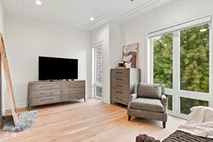 2205 N Talman Ave, Chicago, IL 60647 - Photo 24