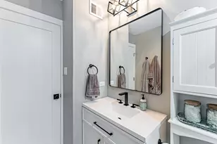 3600 N Lake Shore Dr, Chicago, IL 60613 - Photo 10