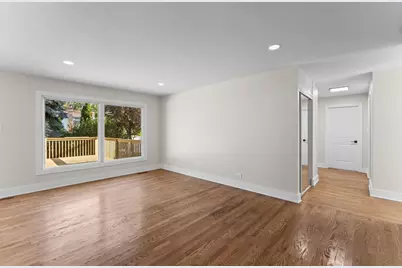 160 Lancaster Lane, Des Plaines, IL 60018 - Photo 6