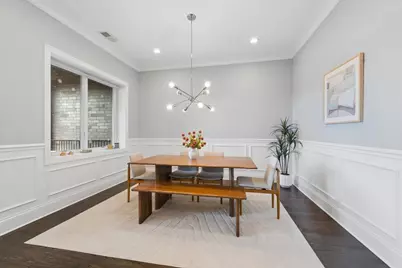 4802 N Bell Avenue #301, Chicago, IL 60625 - Photo 4