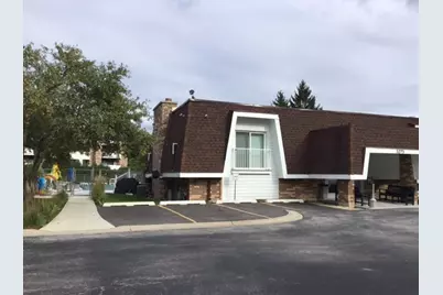 3300 N Carriageway Drive #211, Arlington Heights, IL 60004 - Photo 14