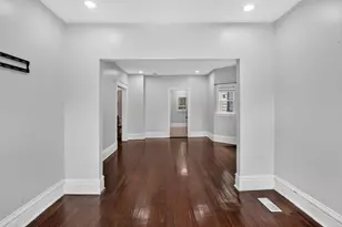 10931 S State St, Chicago, IL 60628 - Photo 10