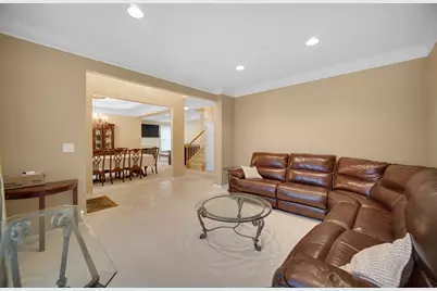 22 Red Tail Drive, Hawthorn Woods, IL 60047 - Photo 6