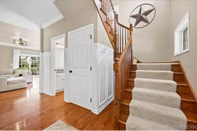 39W147 Herrington Boulevard, Geneva, IL 60134 - Photo 8