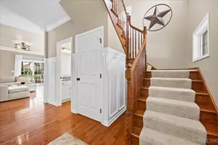 39W147 Herrington Blvd, Geneva, IL 60134 - Photo 8