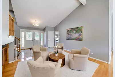 1939 Clover Road, Northbrook, IL 60062 - Photo 4
