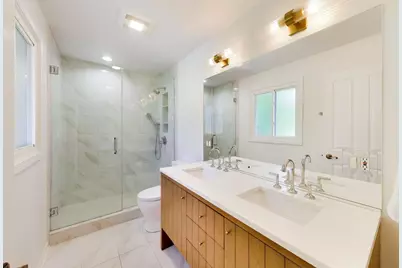 1939 Clover Road, Northbrook, IL 60062 - Photo 18
