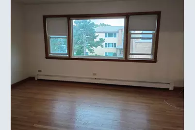 8902 N Wisner Street #2W, Niles, IL 60714 - Photo 6