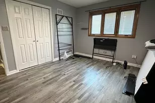15558 Larkspur Ln, Orland Park, IL 60462 - Photo 8