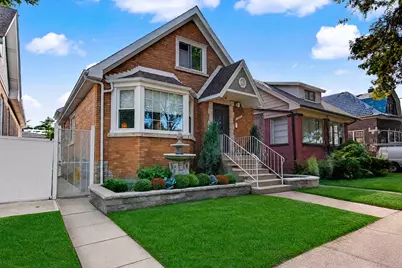 3305 W 66th Street, Chicago, IL 60629 - Photo 2