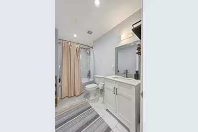 3305 W 66th Street, Chicago, IL 60629 - Photo 20