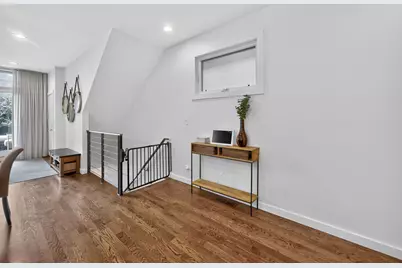 2012 W Shakespeare Avenue #1, Chicago, IL 60647 - Photo 10