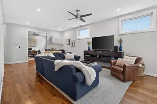 2012 W Shakespeare Ave, Chicago, IL 60647 - Photo 20