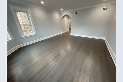 2827 W Lunt Avenue #1, Chicago, IL 60645 - Photo 6