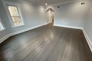 2827 W Lunt Ave, Chicago, IL 60645 - Photo 6