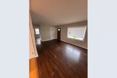 18748 Wentworth Avenue, Lansing, IL 60438 - Photo 4