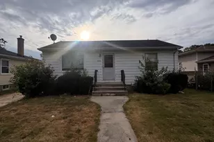 18748 Wentworth Ave, Lansing, IL 60438 - Photo 1