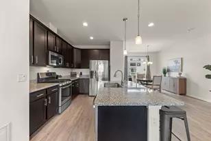 4192 Irving Rd, Aurora, IL 60504 - Photo 10