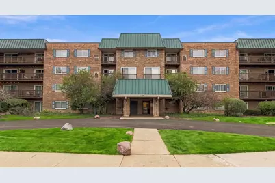 675 Grove Drive #304, Elk Grove Village, IL 60007 - Photo 1