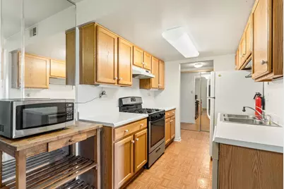 512 Redondo Drive #308, Downers Grove, IL 60516 - Photo 4
