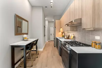 3217 N Clark Street #405, Chicago, IL 60657 - Photo 8
