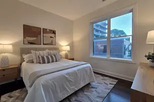 1537 N Orleans Ave, Chicago, IL 60610 - Photo 12
