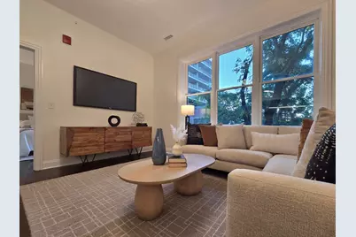 1537 N Orleans Avenue #4G, Chicago, IL 60610 - Photo 6