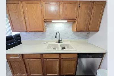356 Woodview Circle #A, Elgin, IL 60120 - Photo 6