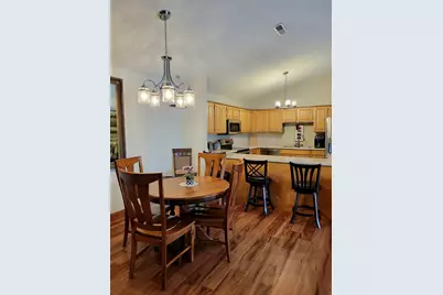 6620 Meadowlands Circle #C-8, Pleasant Prairie, WI 53158 - Photo 8