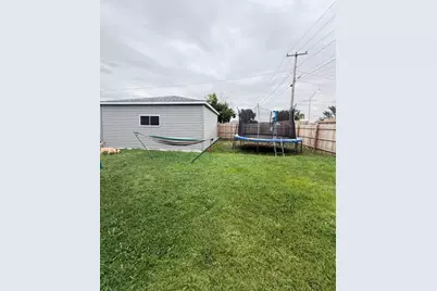 8001 Neenah Avenue, Burbank, IL 60459 - Photo 6