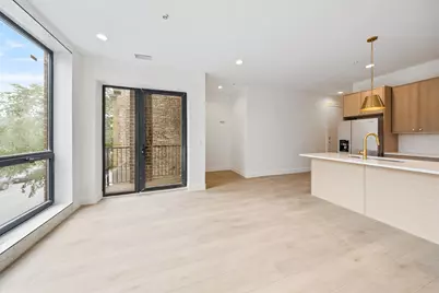 1313 W Taylor Street #2, Chicago, IL 60607 - Photo 4