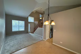 1109 Blackburn Dr, Grayslake, IL 60030 - Photo 12