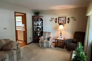 315 S Cherry St, Paxton, IL 60957 - Photo 16