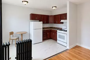 1635 W Morse Ave, Chicago, IL 60626 - Photo 4