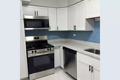 8500 Skokie Boulevard #2C, Skokie, IL 60077 - Photo 10